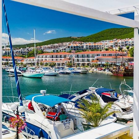 Marina Delfin Apartments - Top Location & Pet Friendly Sveti Vlas Eksteriør billede