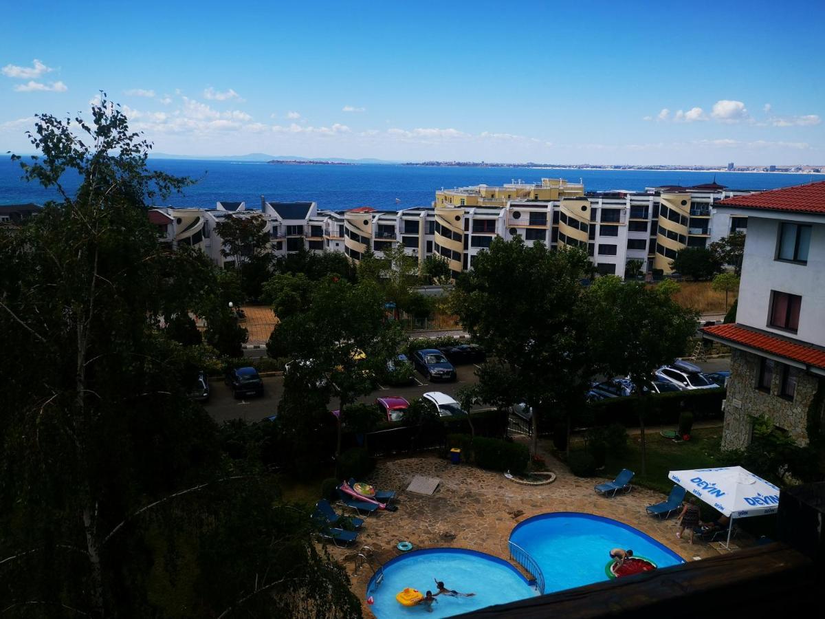 Marina Delfin Apartments - Top Location & Pet Friendly Sveti Vlas Eksteriør billede