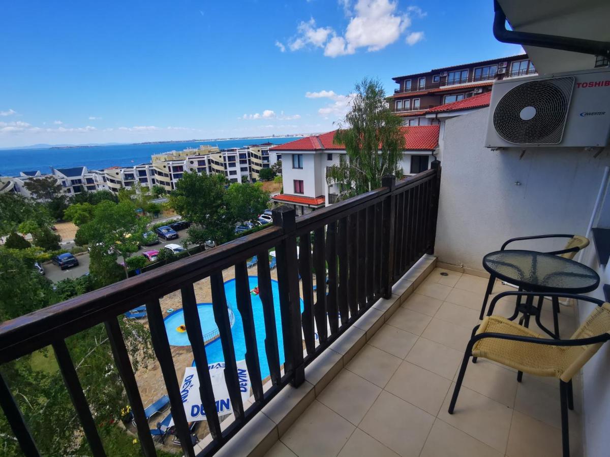 Marina Delfin Apartments - Top Location & Pet Friendly Sveti Vlas Eksteriør billede