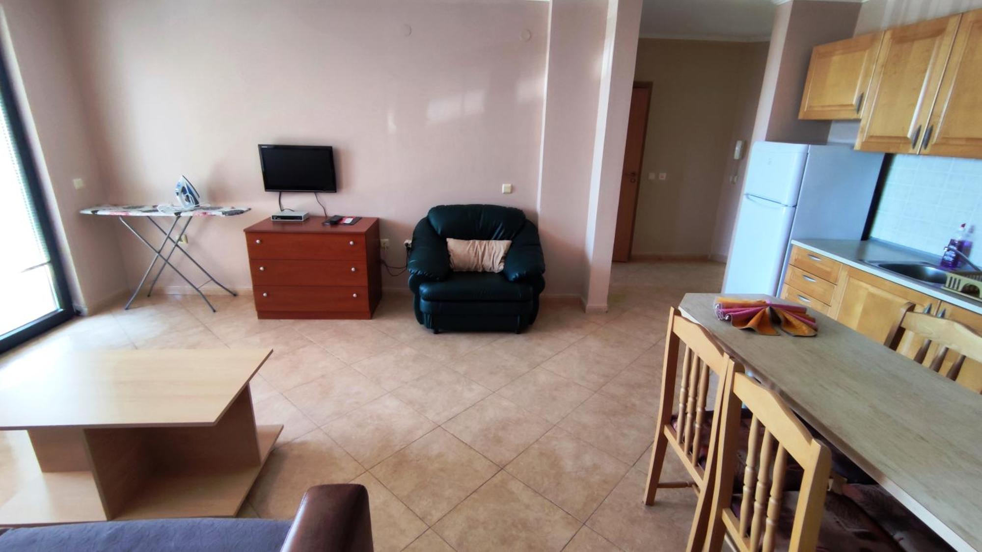 Marina Delfin Apartments - Top Location & Pet Friendly Sveti Vlas Eksteriør billede