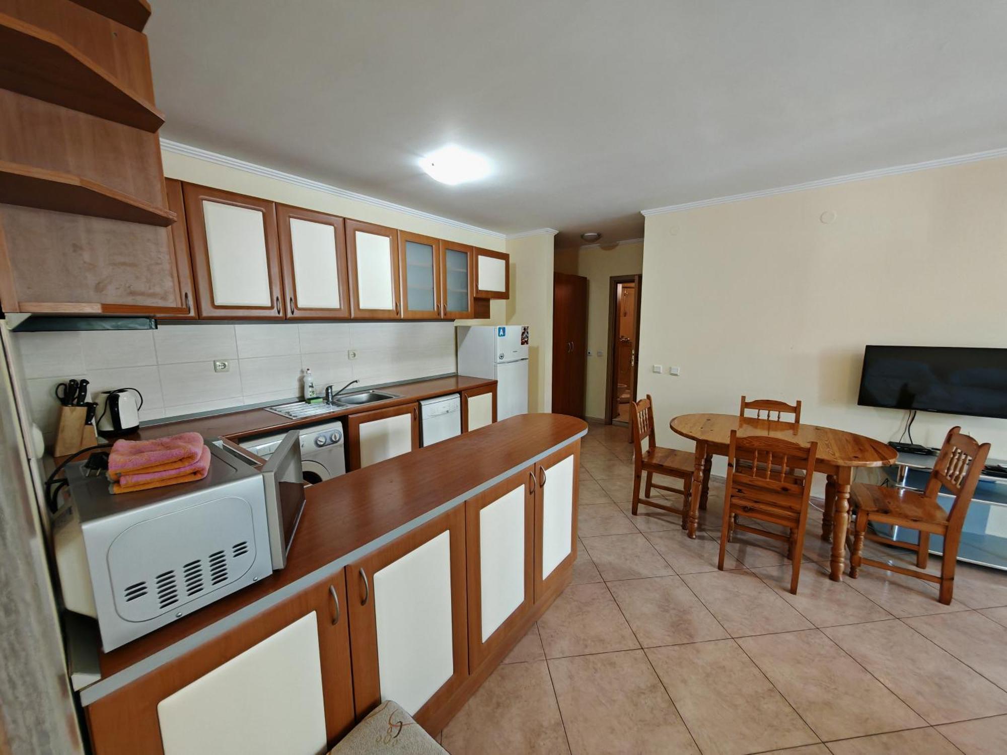 Marina Delfin Apartments - Top Location & Pet Friendly Sveti Vlas Eksteriør billede