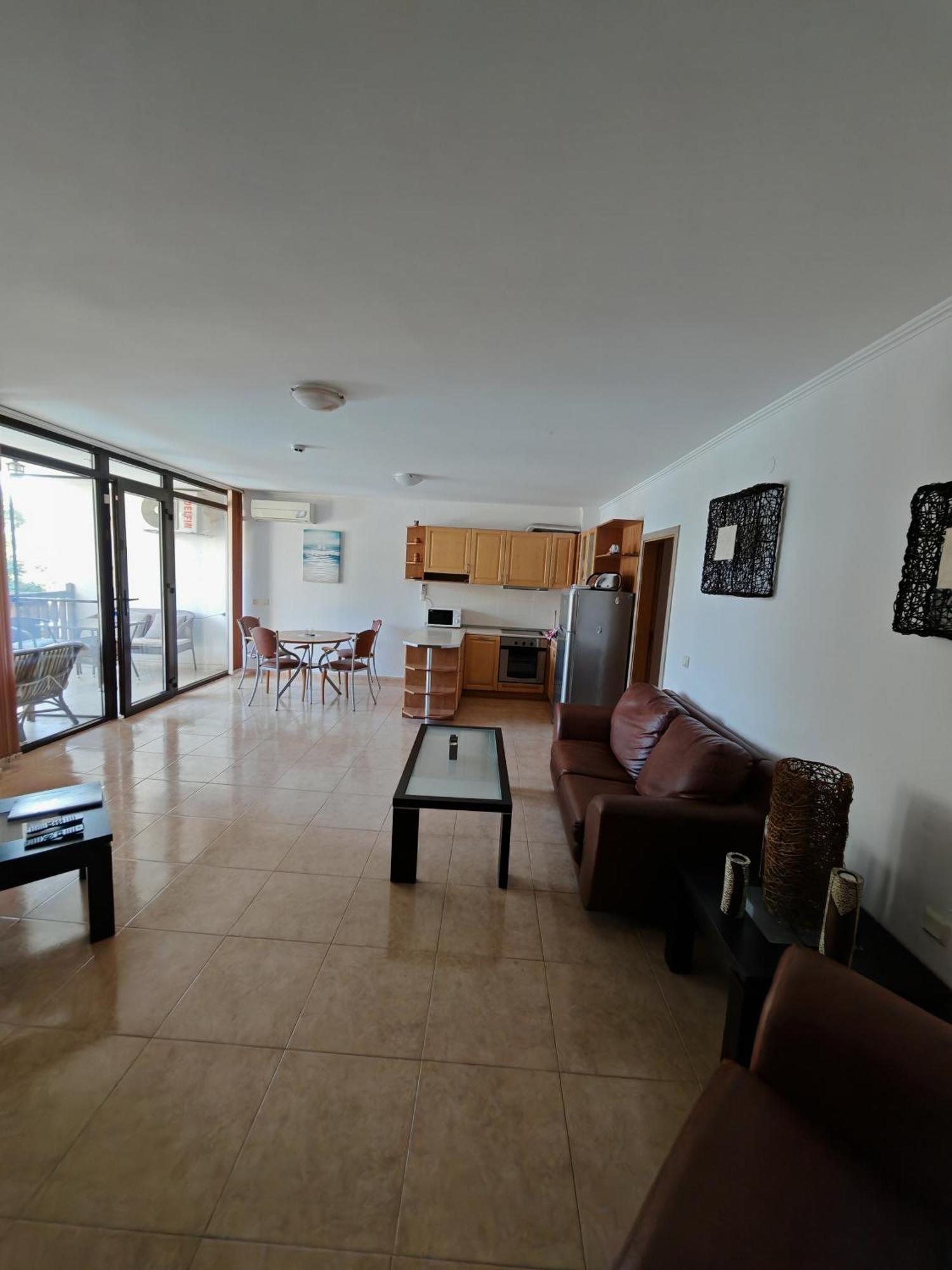 Marina Delfin Apartments - Top Location & Pet Friendly Sveti Vlas Eksteriør billede