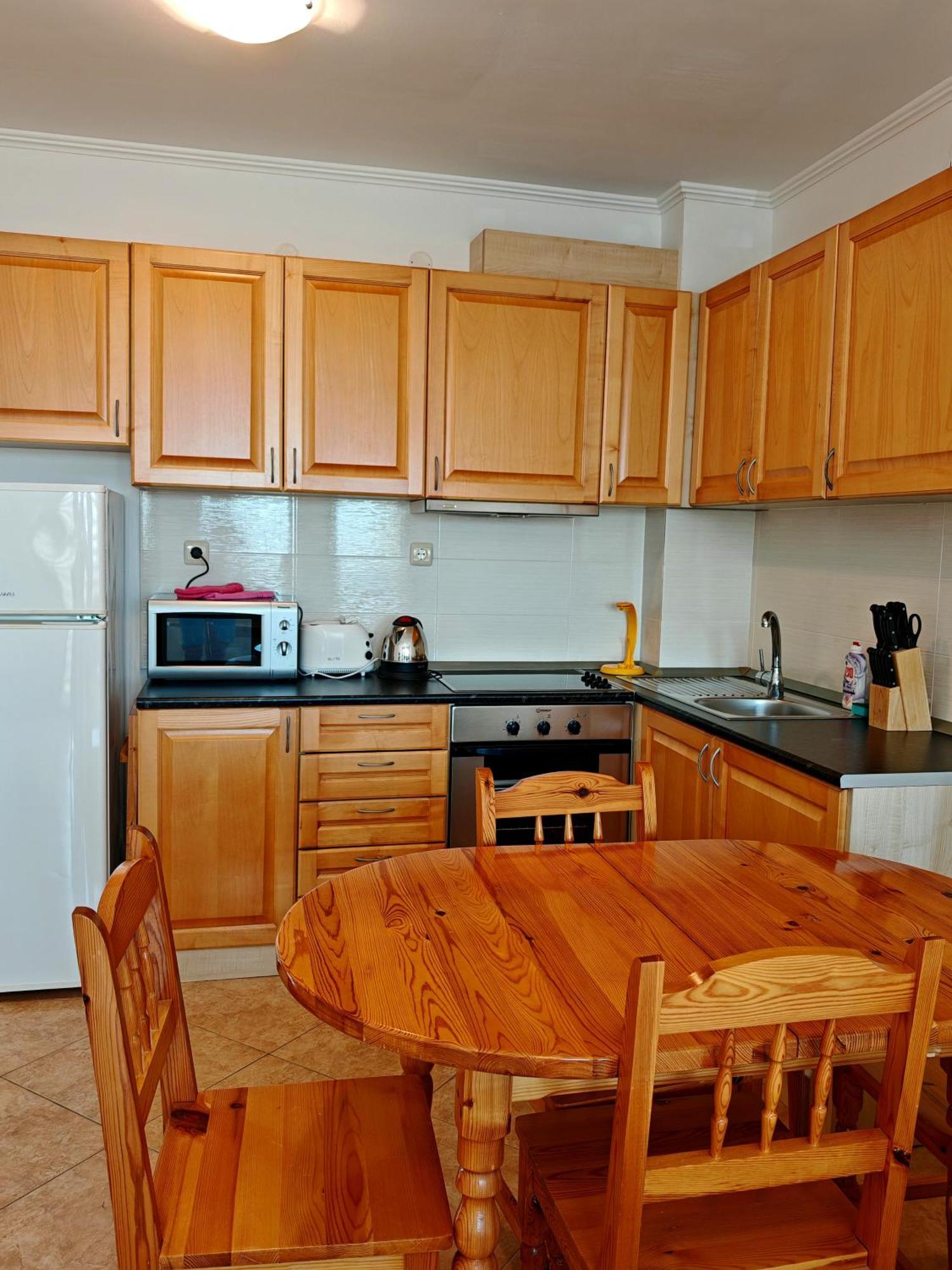 Marina Delfin Apartments - Top Location & Pet Friendly Sveti Vlas Eksteriør billede