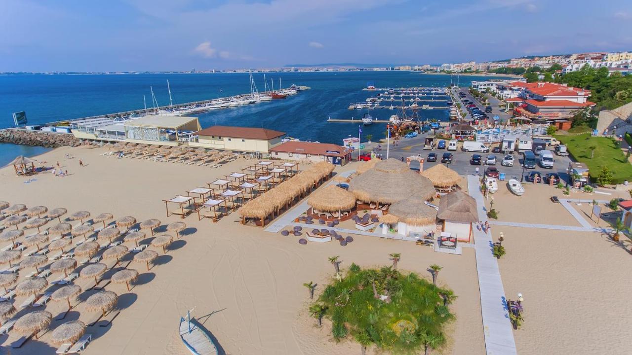 Marina Delfin Apartments - Top Location & Pet Friendly Sveti Vlas Eksteriør billede